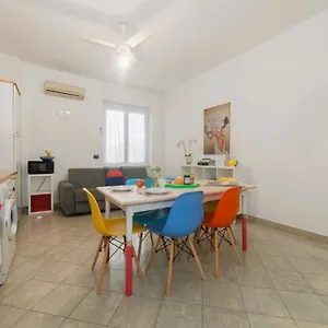 Casa Tykhe , Finale Ligure Italien